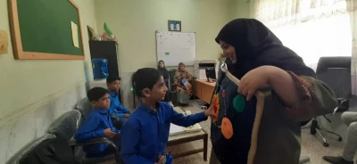 On the occasion of the World Deaf Day, the children of Armaghan Special School were trained with the Qeshm Island UGGp educational equipment.
